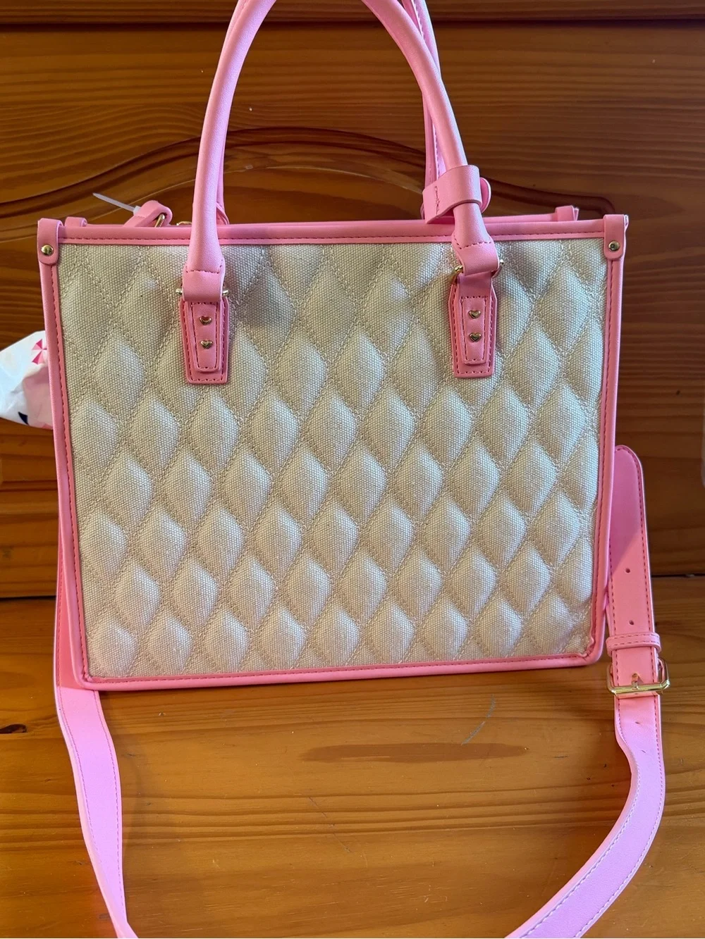 Betsey Johnson XOLALA Pink/Ivory Quilted Satchel / Crossbody 🆕